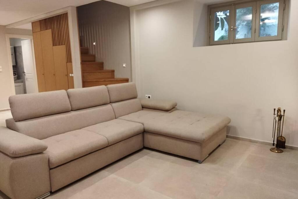 Afroditis'S & Makis'S Apartment 2 Λεωνίδιο Εξωτερικό φωτογραφία