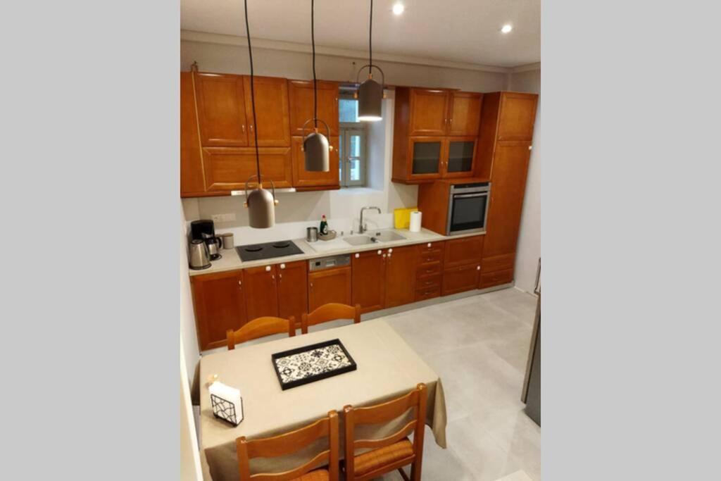 Afroditis'S & Makis'S Apartment 2 Λεωνίδιο Εξωτερικό φωτογραφία