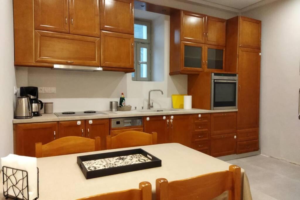 Afroditis'S & Makis'S Apartment 2 Λεωνίδιο Εξωτερικό φωτογραφία